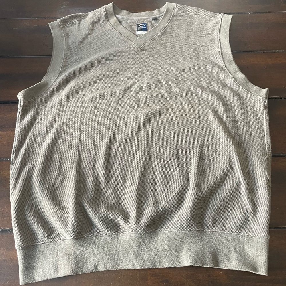 Callaway Golf Men’s Large Sweater Vest